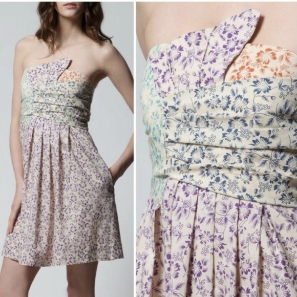 See By Chloe Dresses & Skirts - See By Chloe Floral Print Strapless Mini Dress
